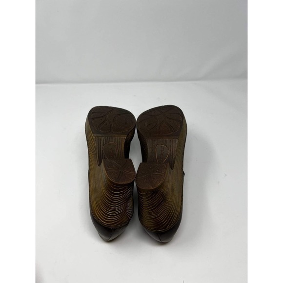 Born F13222 Womens Brown Leather Closed Toe Slip-On Block Heel Clog Shoes Size 9 - Picture 6 of 9